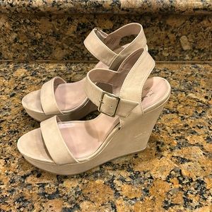 MIX NO. 6 Women’s Wedge Sandals Size 9.5